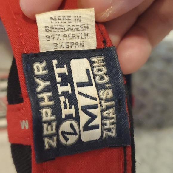 VTG Zephyr NC STATE NCSU Wolfpack Embroidered Z Fit Size M/L Fitted Hat - Picture 5 of 5